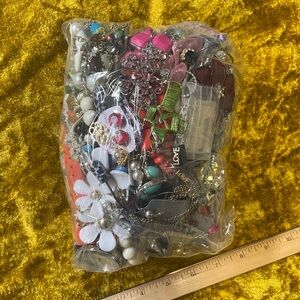 UNTESTED 4+lbs jewelry lot from estate & thrift antique store AS IS c…